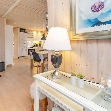 9 Person In Humble-by Traum Holiday home