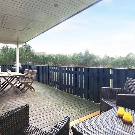 Сasa de vacaciones 9 Person In Humble-by Traum