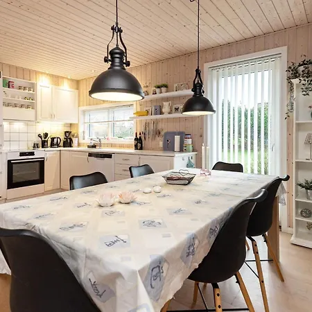 9 Person In Humble-by Traum Semesterbostad